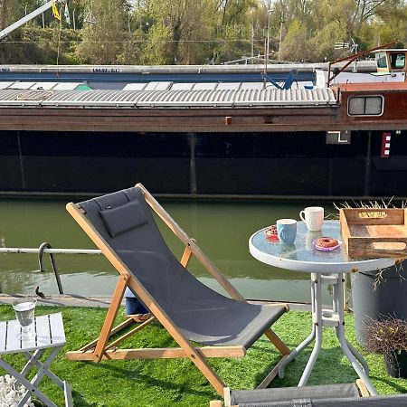Peniche "Louise Michel" Sejournez Dans L'Appartement Du Capitaine, Offrez Vous Une Experience Inoubliable Au Fil De L'Eau Дуэ Экстерьер фото